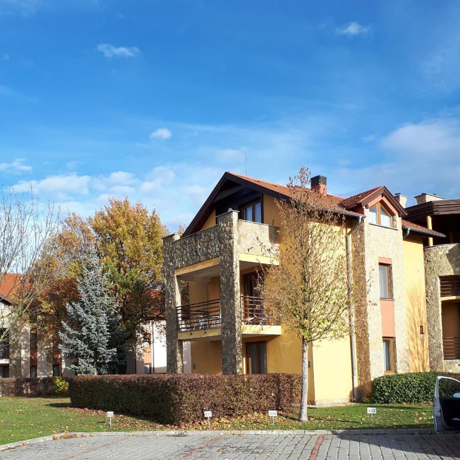 Kamilla Apartman Villapark Bük Extérieur photo